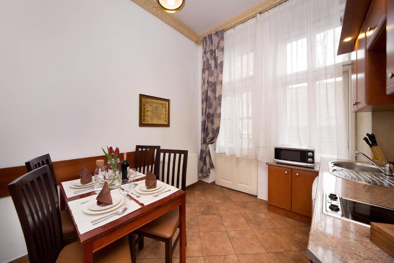 B12 - Comfort Apartemnts City Center Apartment Krakow Exterior photo